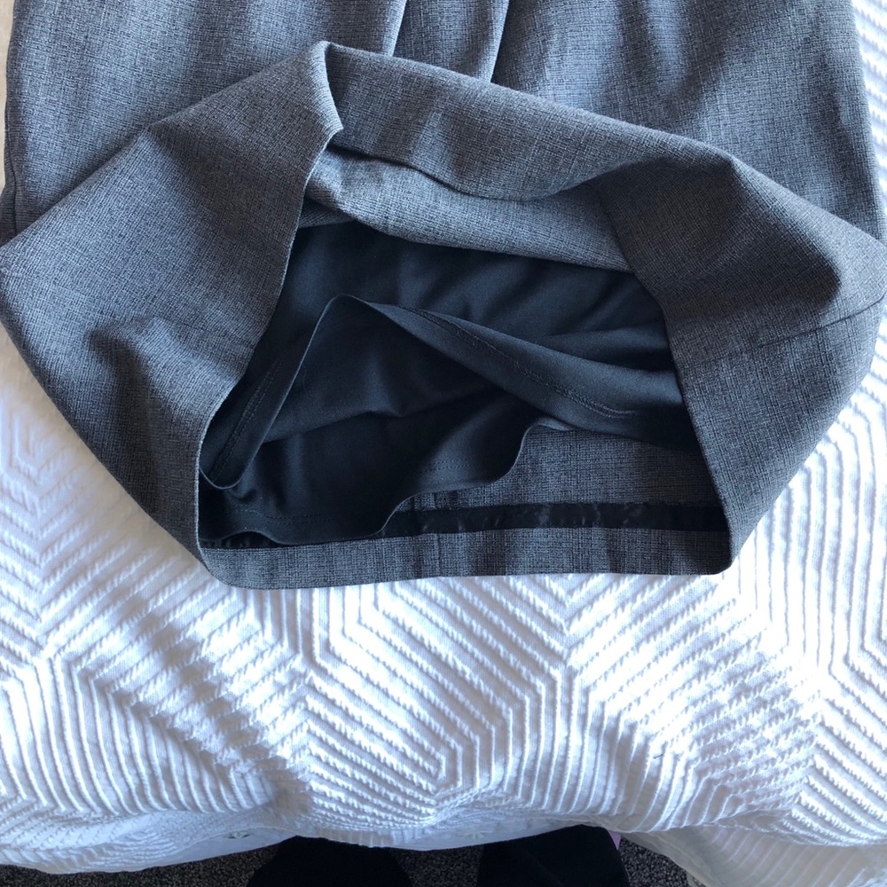 Dress - Picture 5 of 6